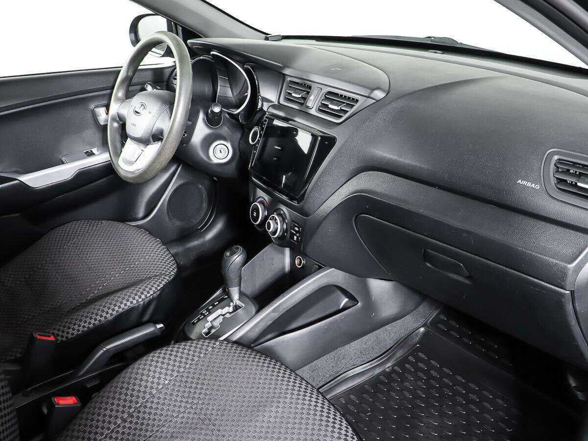 Kia Rio 2013 года с пробегом. Фото: #8