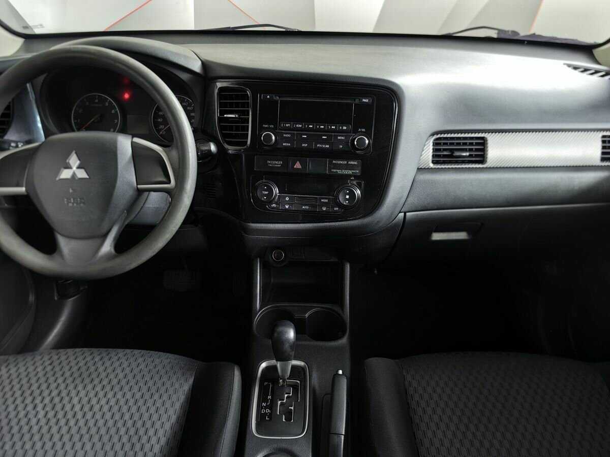 Mitsubishi Outlander 2014 года с пробегом. Фото: #10