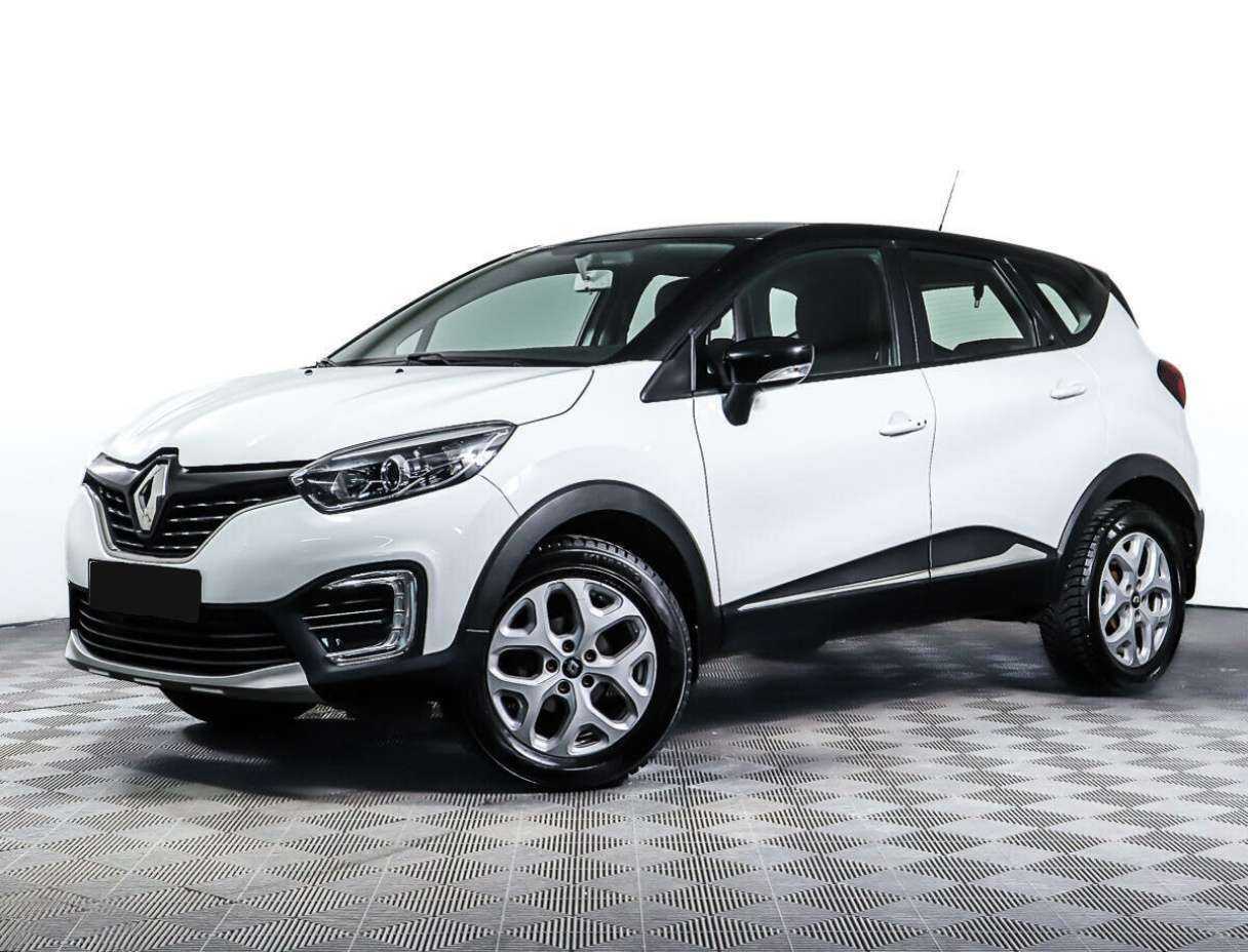 Renault Kaptur 2017 года с пробегом. Посмотреть фото