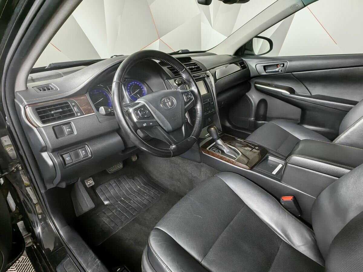 Toyota Camry 2015 года с пробегом. Фото: #13