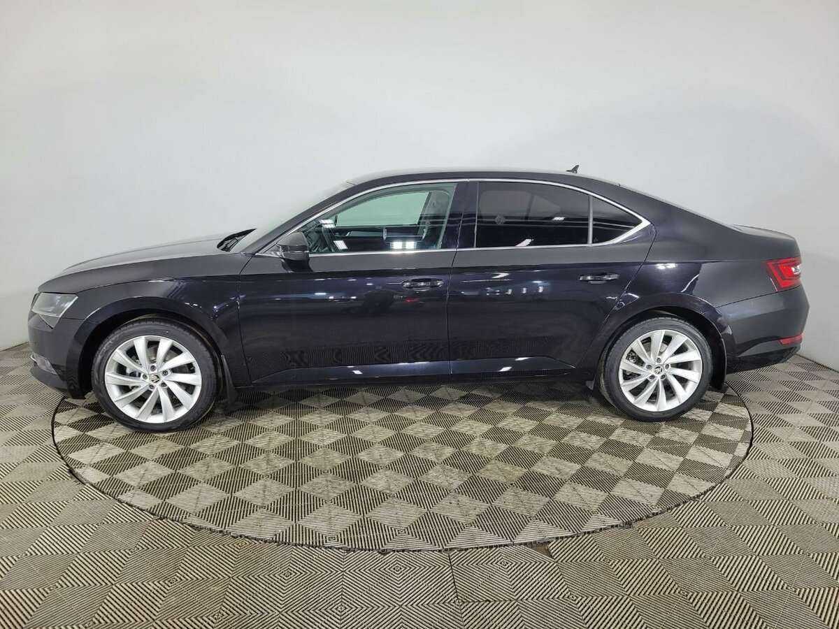 Skoda Superb 2016 года с пробегом. Фото: #4