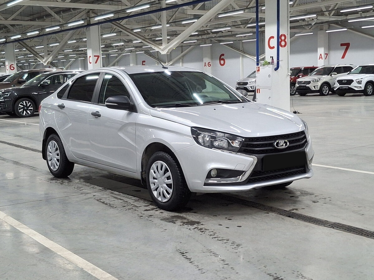 Lada (ВАЗ) Vesta 2020 года с пробегом. Фото: #2