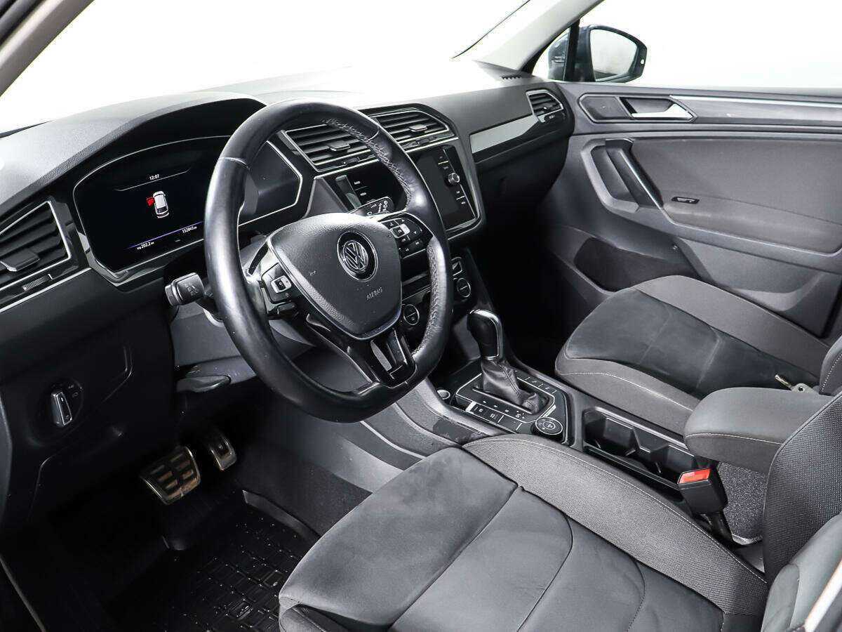 Volkswagen Tiguan 2018 года с пробегом. Фото: #12