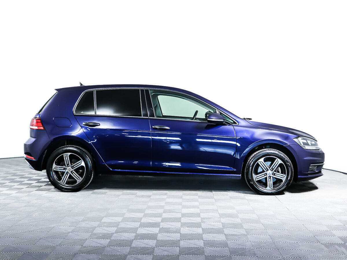 Volkswagen Golf 2018 года с пробегом. Фото: #2