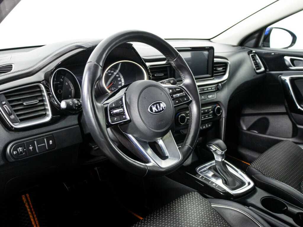 Kia Ceed 2019 года с пробегом. Фото: #10