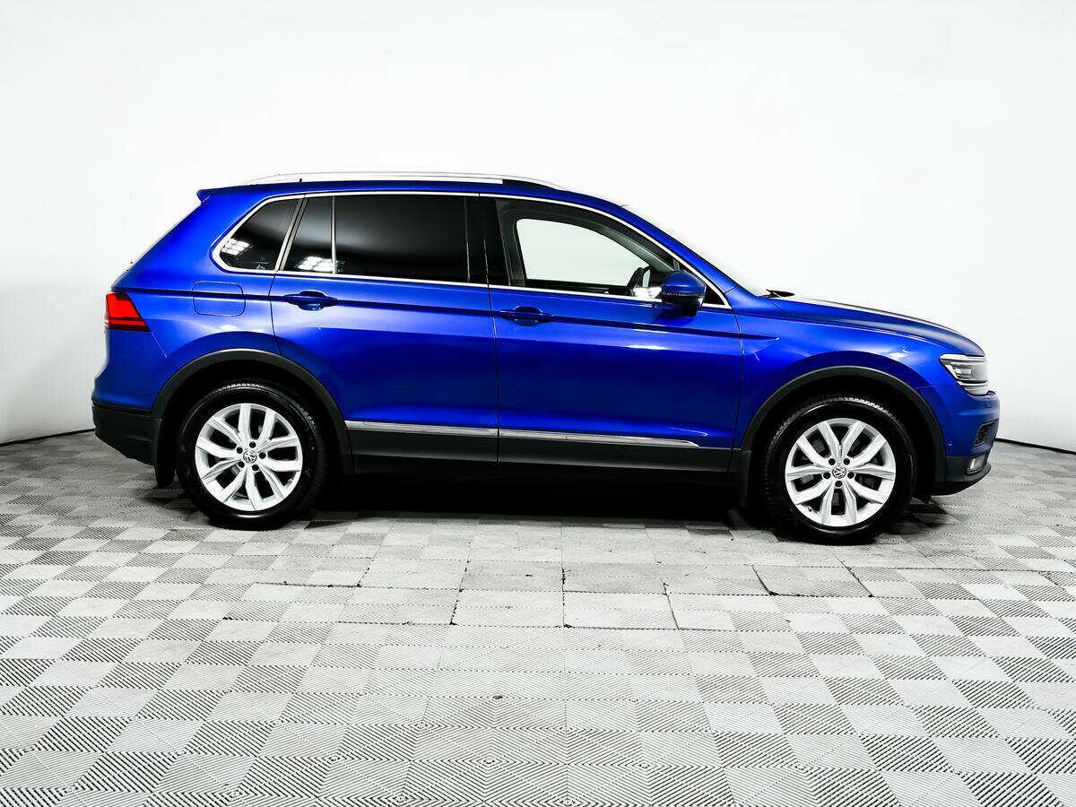 Volkswagen Tiguan 2018 года с пробегом. Фото: #3
