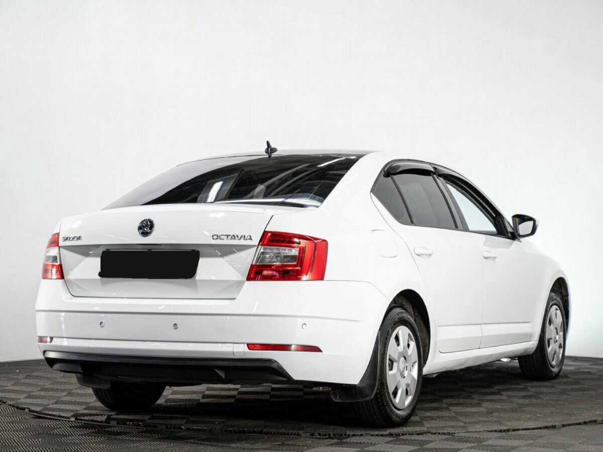 Skoda Octavia 2017 года с пробегом. Фото: #3