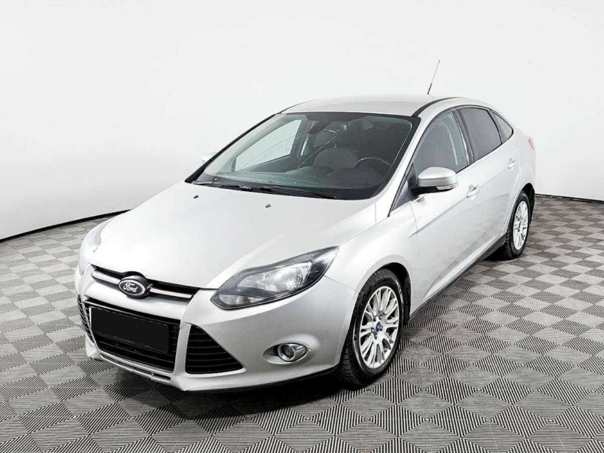 Ford Focus 2012 года с пробегом. Посмотреть фото