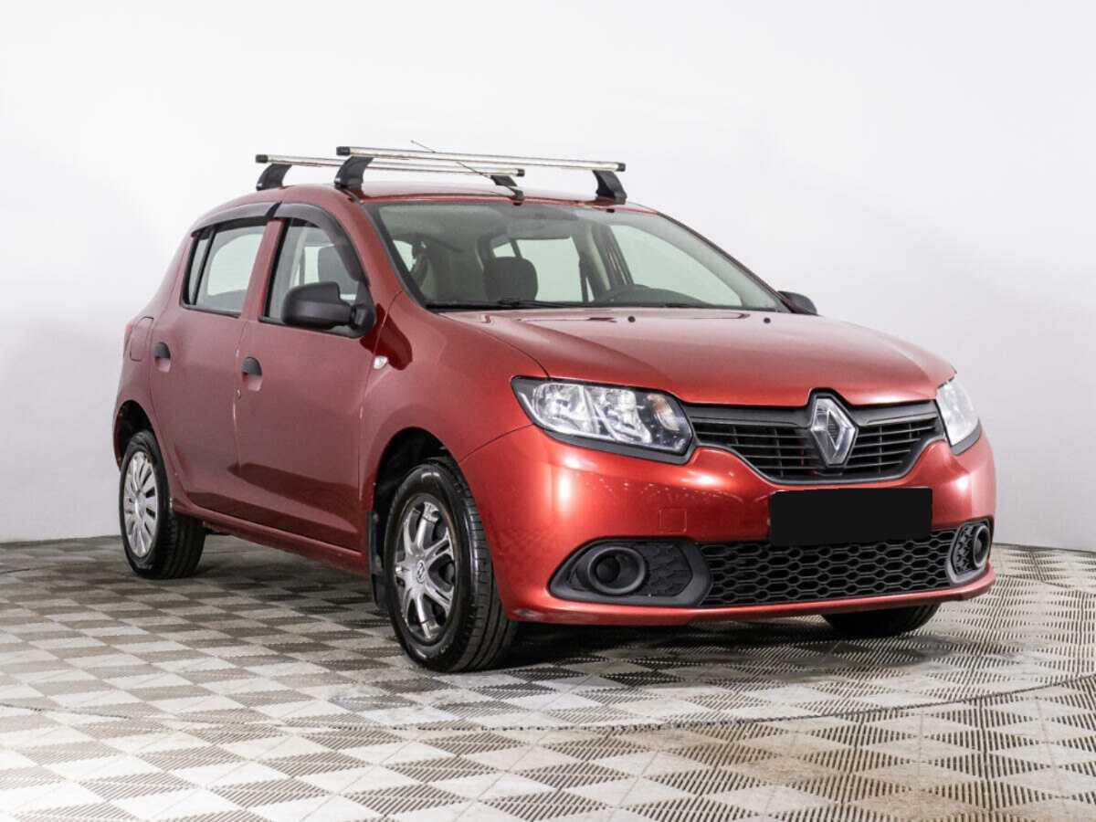 Renault Sandero 2015 года с пробегом. Фото: #2