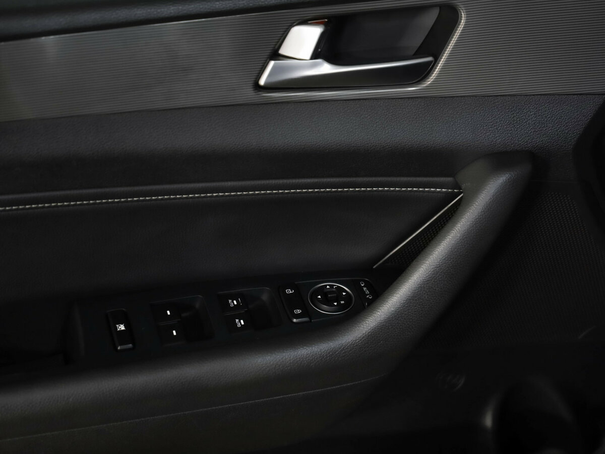 Hyundai Sonata 2019 года с пробегом. Фото: #23
