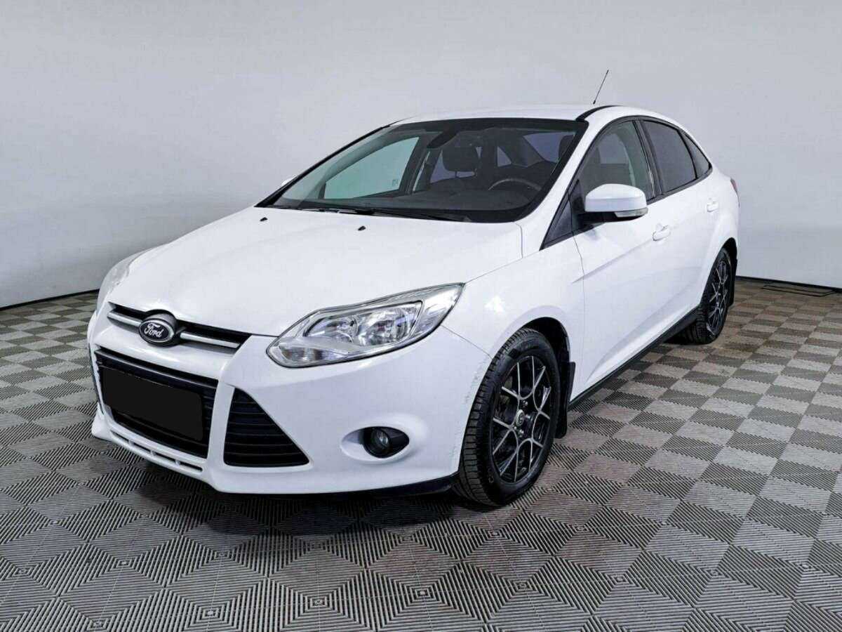 Ford Focus 2012 года с пробегом. Посмотреть фото