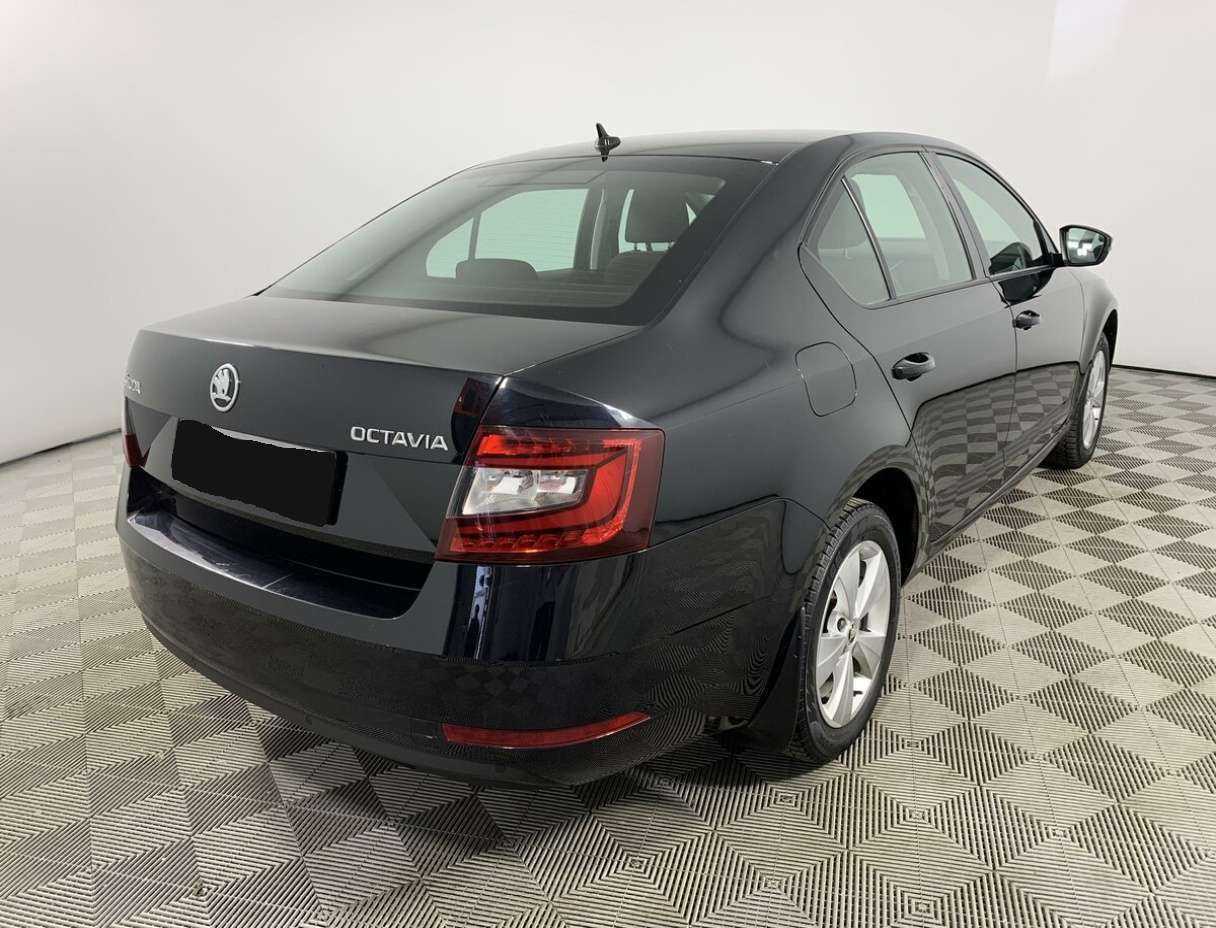 Skoda Octavia 2018 года с пробегом. Фото: #4