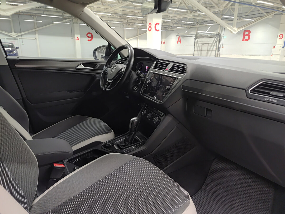 Volkswagen Tiguan 2019 года с пробегом. Фото: #10