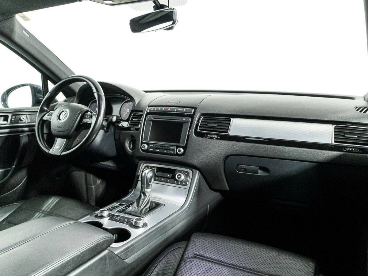 Volkswagen Touareg 2016 года с пробегом. Фото: #8