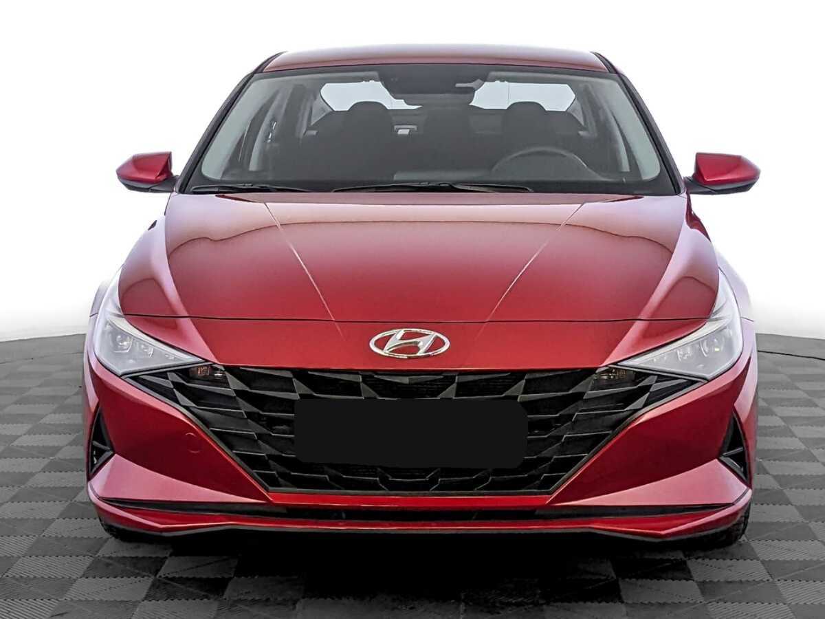 Hyundai Elantra 2021 года с пробегом. Фото: #1