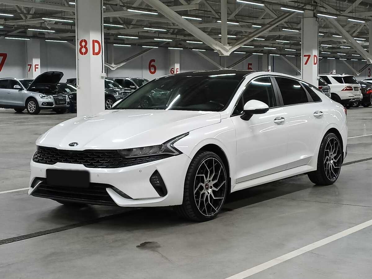 Kia K5 2020 года с пробегом. Посмотреть фото