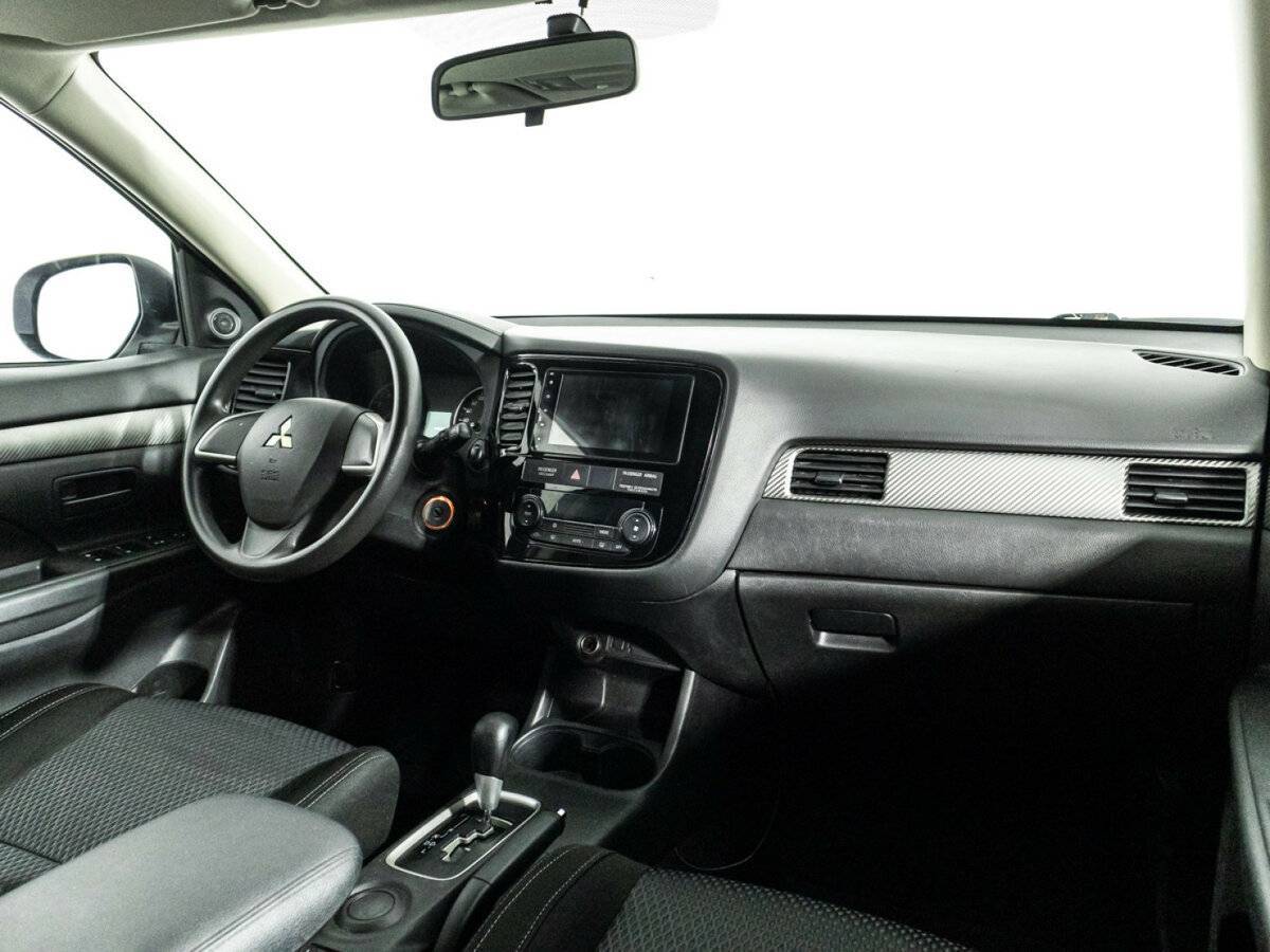 Mitsubishi Outlander 2016 года с пробегом. Фото: #8