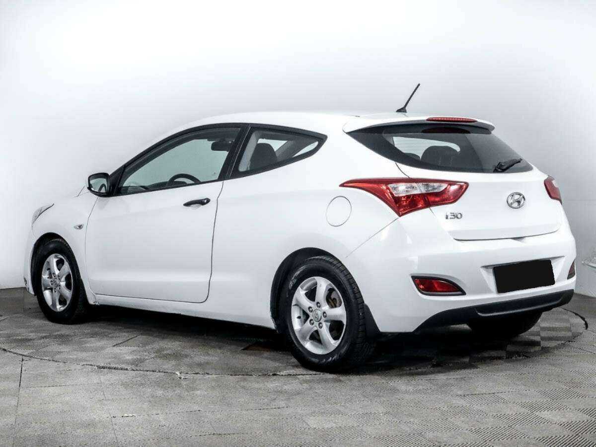 Hyundai i30 2014 года с пробегом. Фото: #5