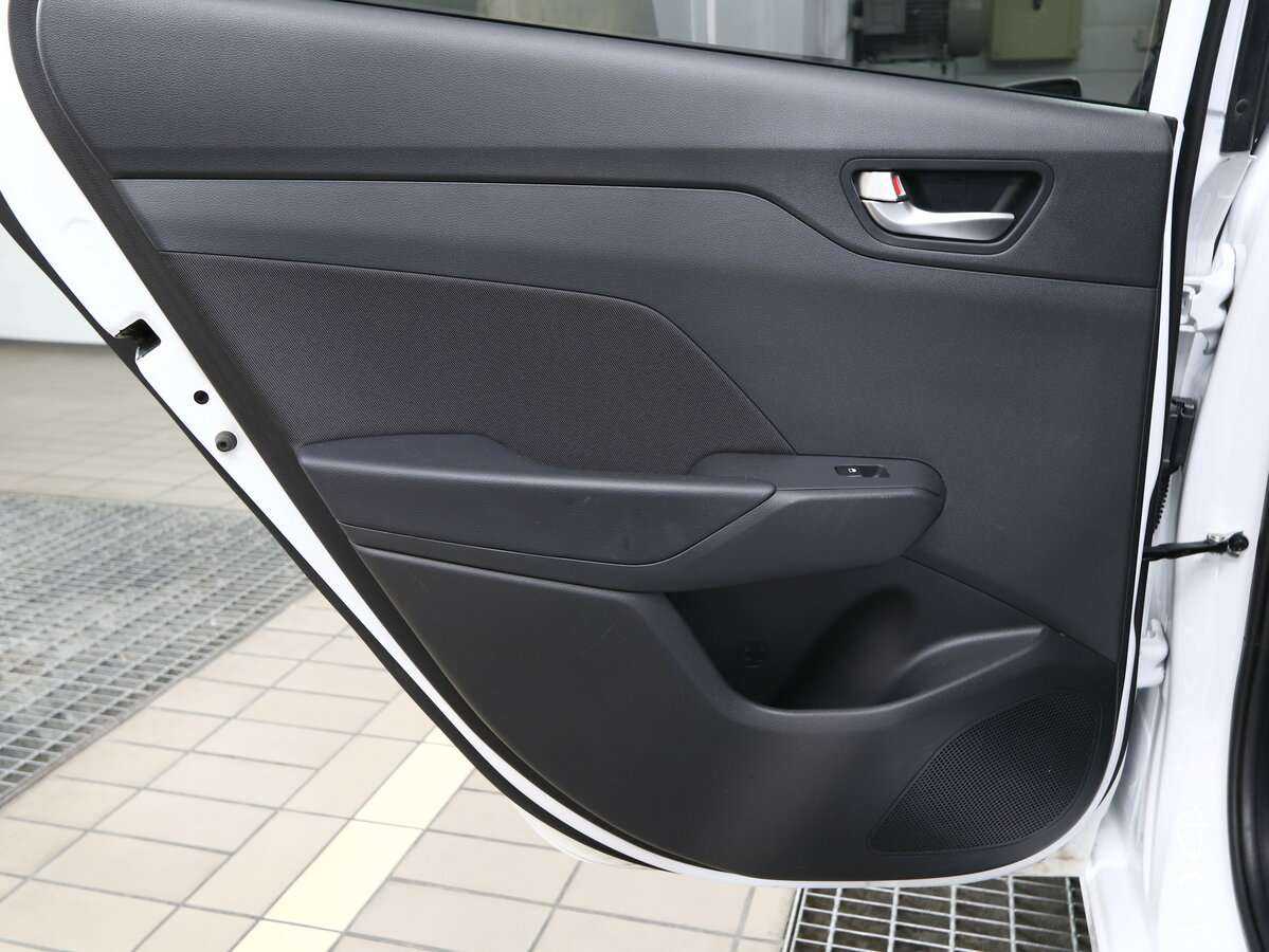 Hyundai Solaris 2021 года с пробегом. Фото: #9