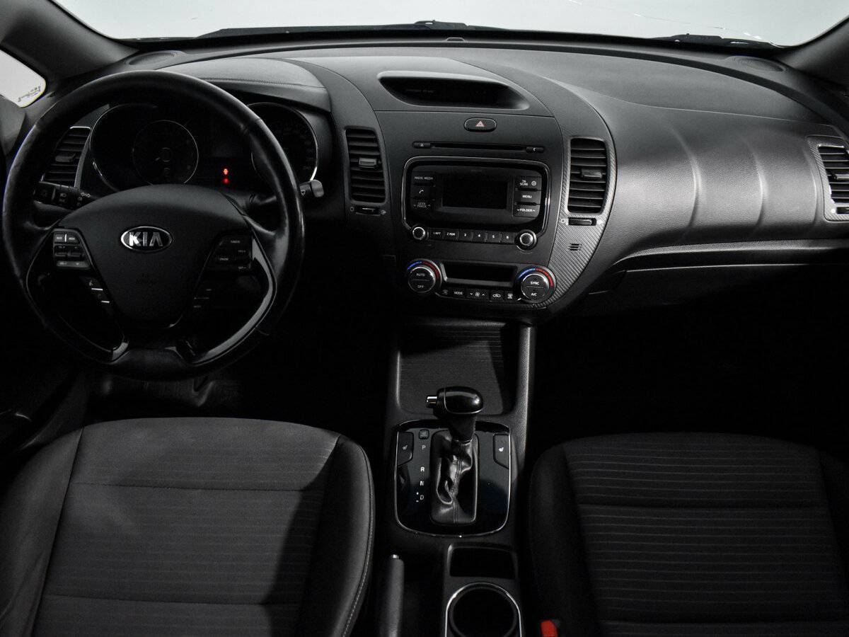 Kia Cerato 2018 года с пробегом. Фото: #12