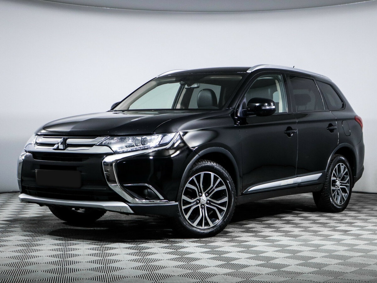 Mitsubishi Outlander 2015 года с пробегом. Фото: #0
