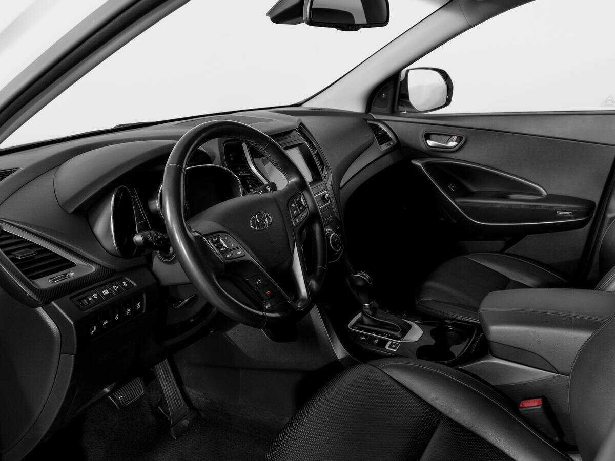 Hyundai Santa Fe 2018 года с пробегом. Фото: #14