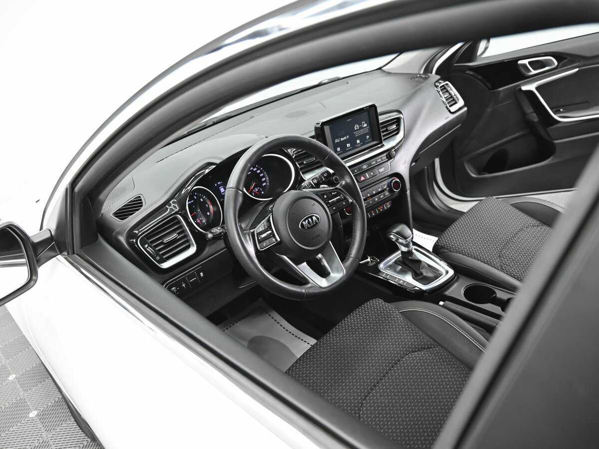 Kia Ceed 2019 года с пробегом. Фото: #10