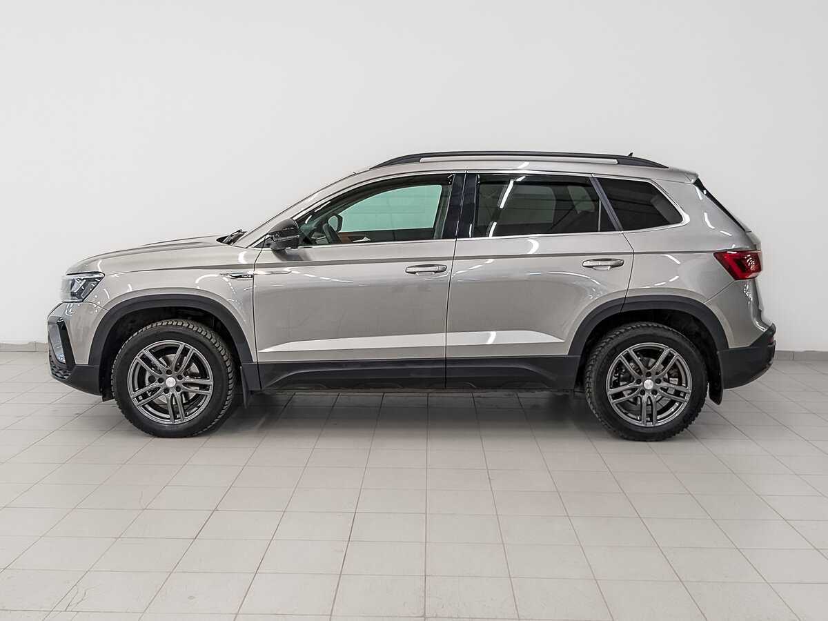 Volkswagen Taos 2021 года с пробегом. Фото: #7