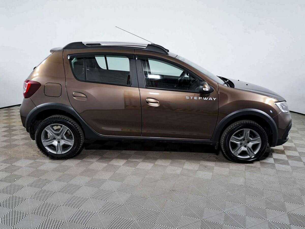 Renault Sandero 2020 года с пробегом. Фото: #3