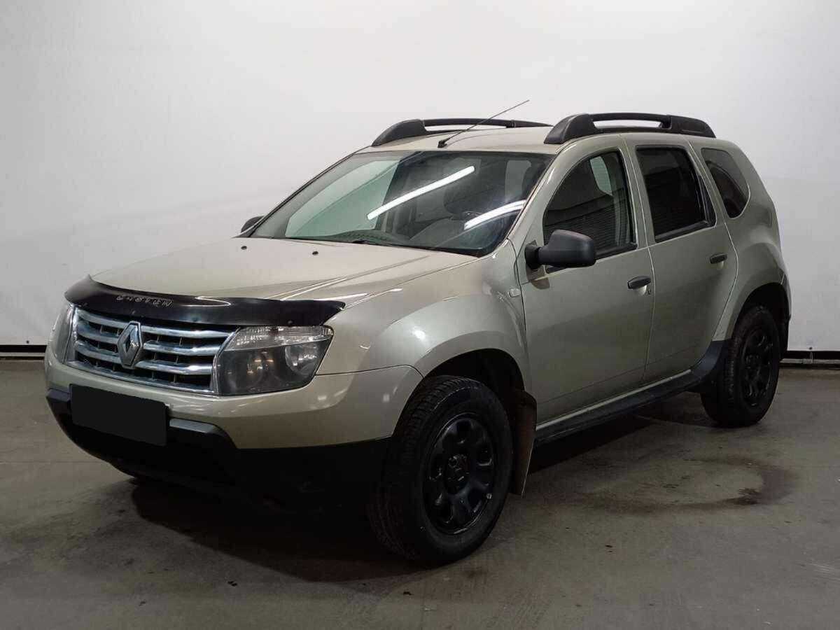 Renault Duster 2014 года с пробегом. Посмотреть фото