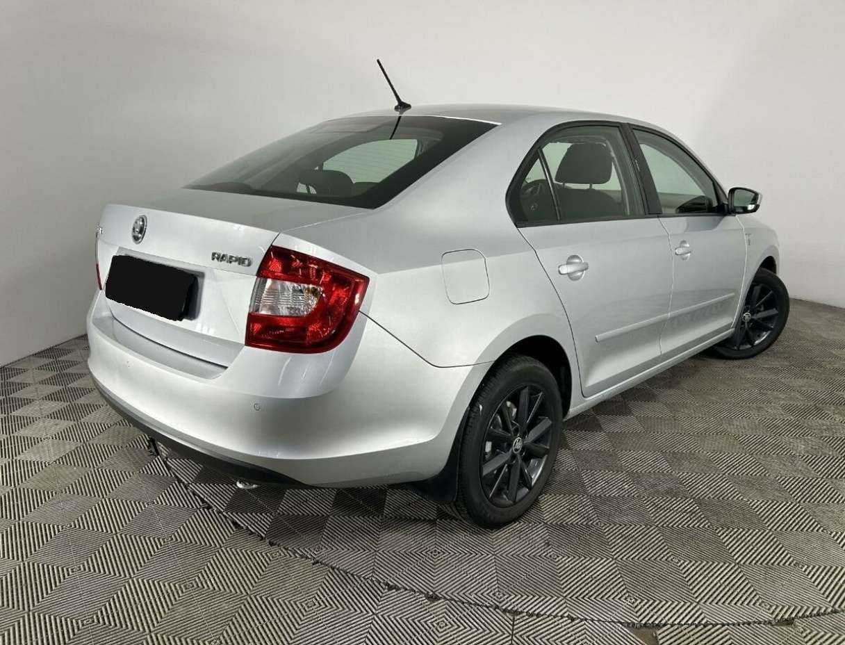 Skoda Rapid 2016 года с пробегом. Фото: #5