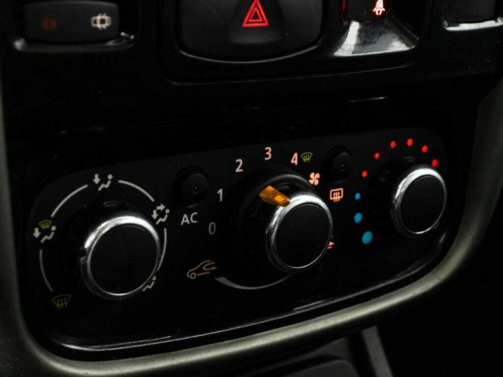 Renault Duster 2014 года с пробегом. Фото: #13