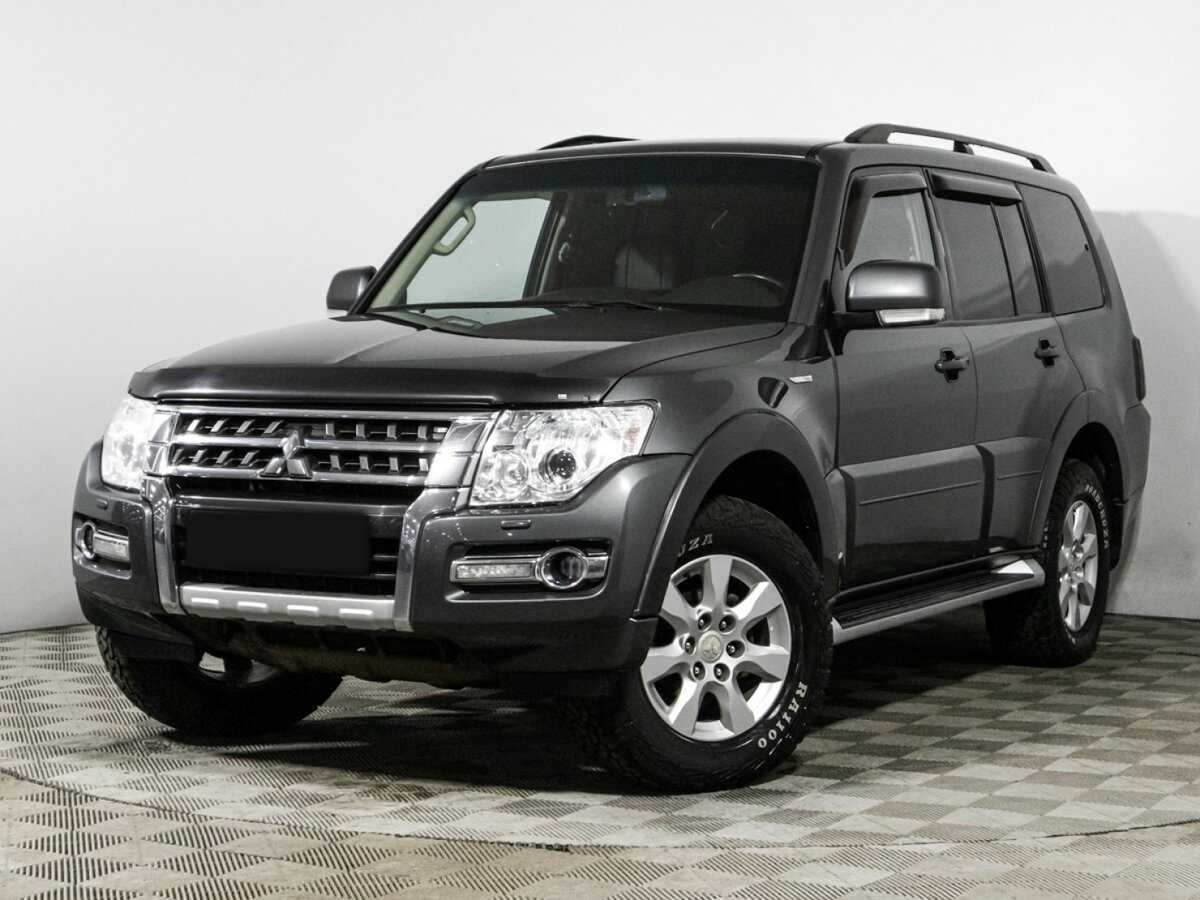 Mitsubishi Pajero 2014 года с пробегом. Посмотреть фото