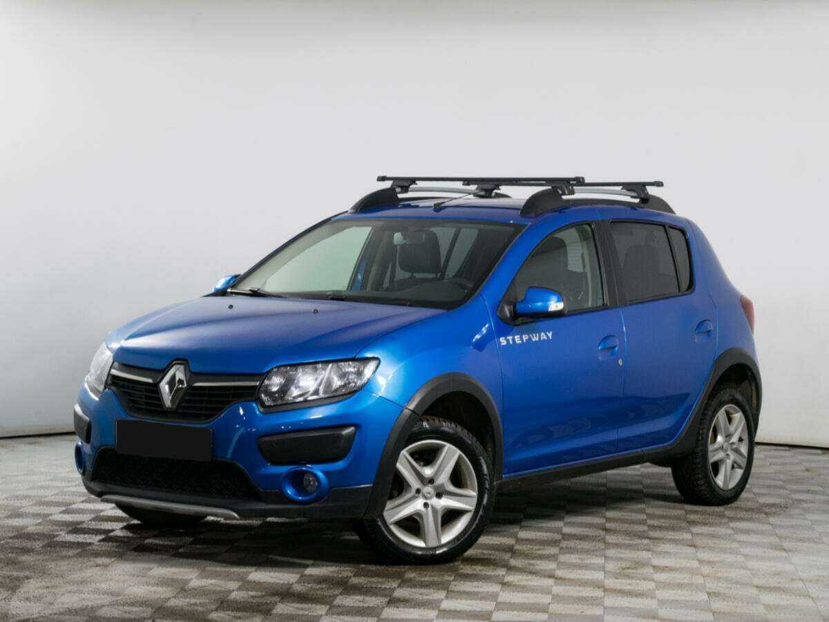 Renault Sandero 2017 года с пробегом. Посмотреть фото