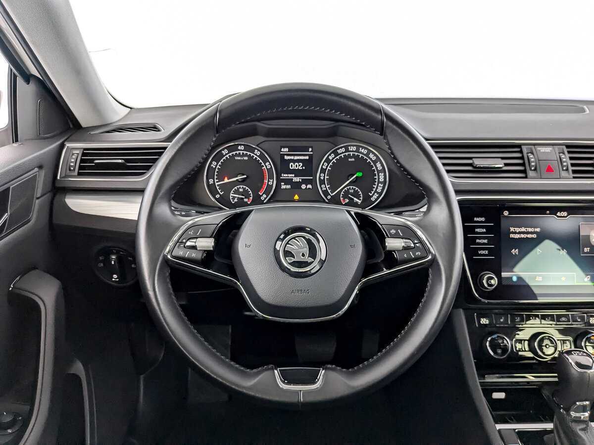 Skoda Superb 2021 года с пробегом. Фото: #16