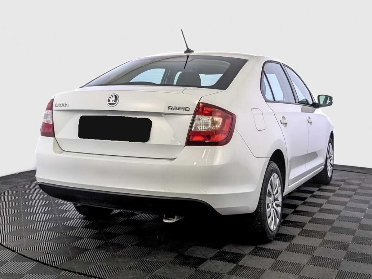 Skoda Rapid 2019 года с пробегом. Фото: #4