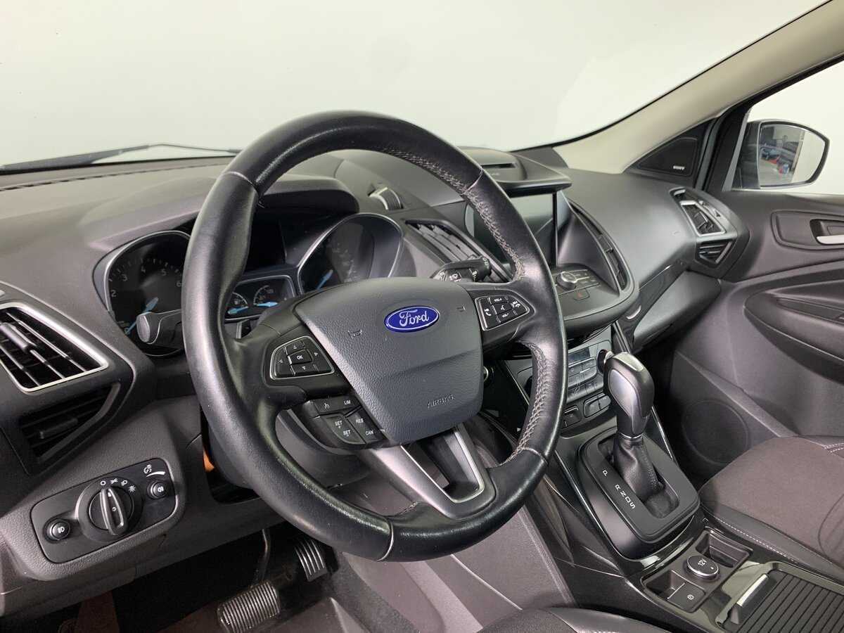 Ford Kuga 2017 года с пробегом. Фото: #11