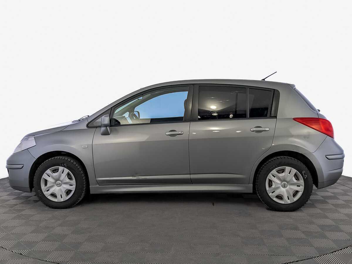 Nissan Tiida 2013 года с пробегом. Фото: #7