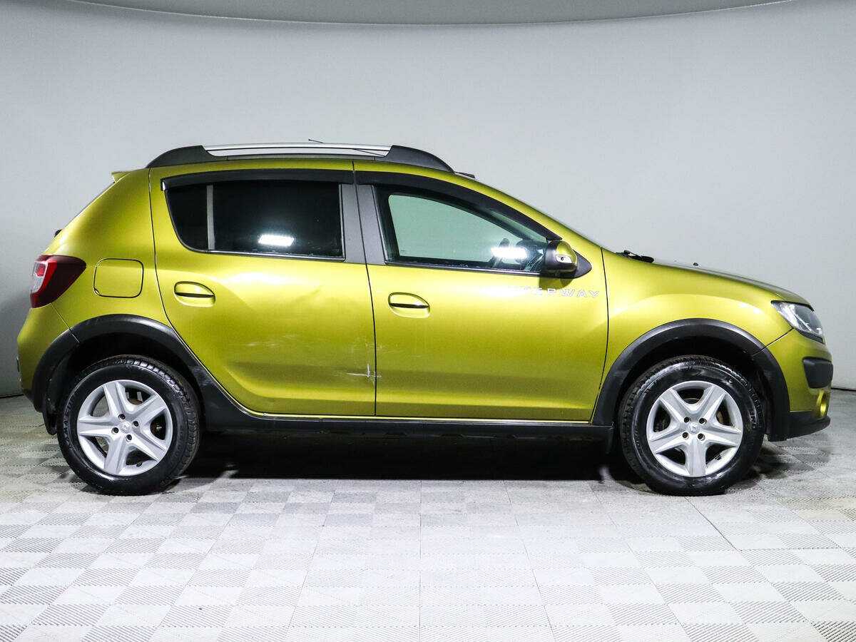 Renault Sandero 2016 года с пробегом. Фото: #3