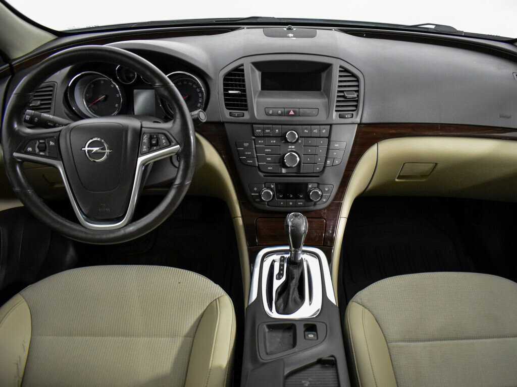 Opel Insignia 2012 года с пробегом. Фото: #12