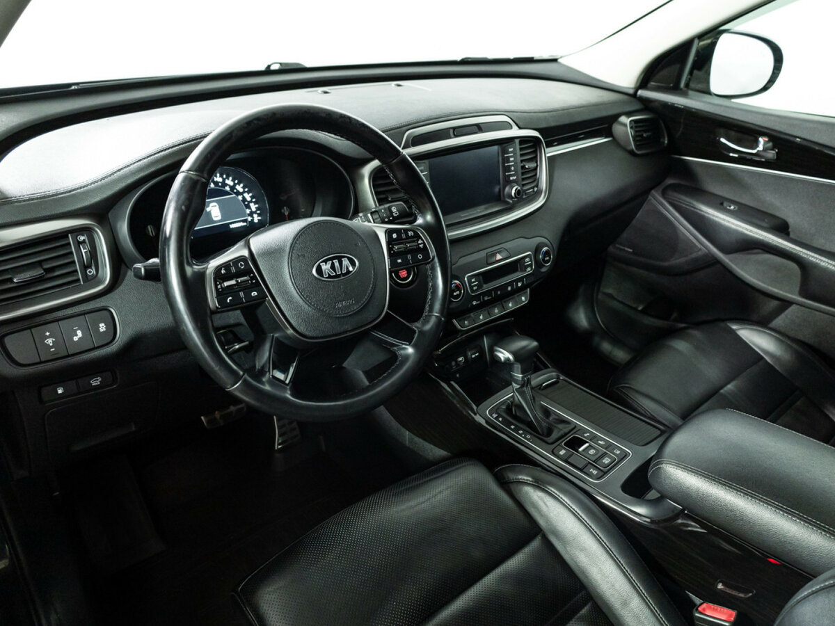 Kia Sorento 2020 года с пробегом. Фото: #8