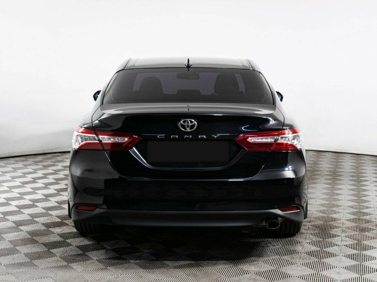 Toyota Camry 2020 года с пробегом. Фото: #5