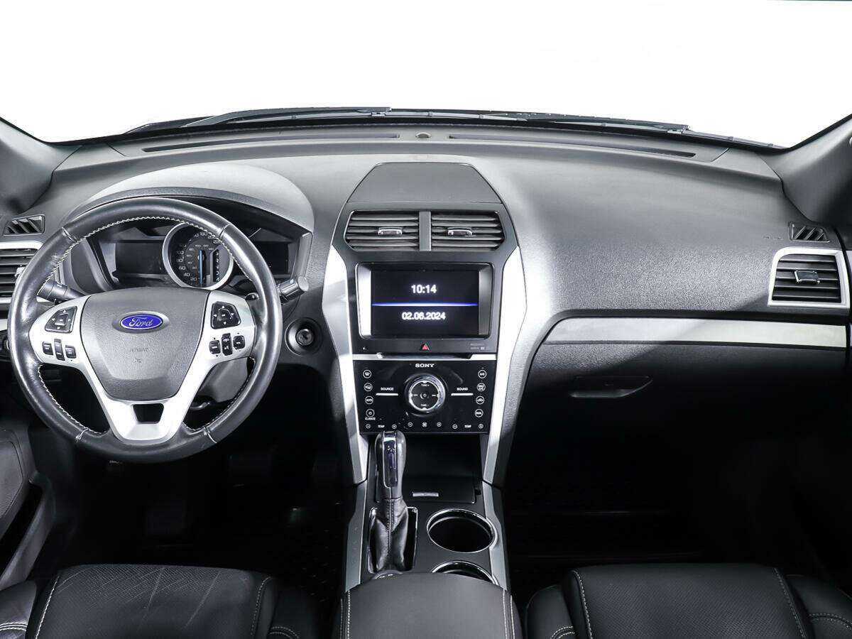 Ford Explorer 2013 года с пробегом. Фото: #11