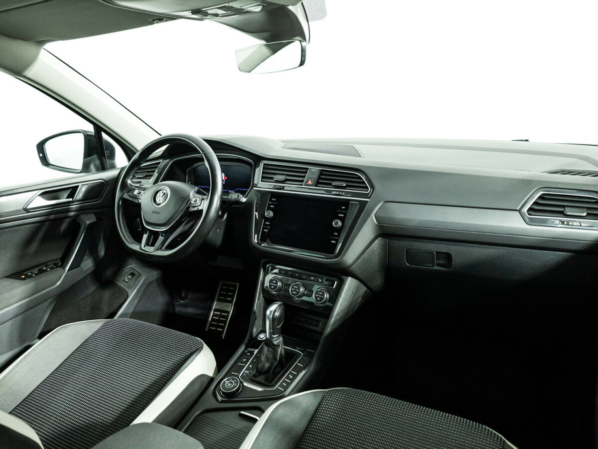 Volkswagen Tiguan 2019 года с пробегом. Фото: #8