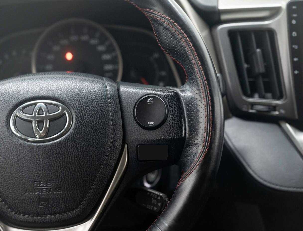 Toyota RAV4 2013 года с пробегом. Фото: #16