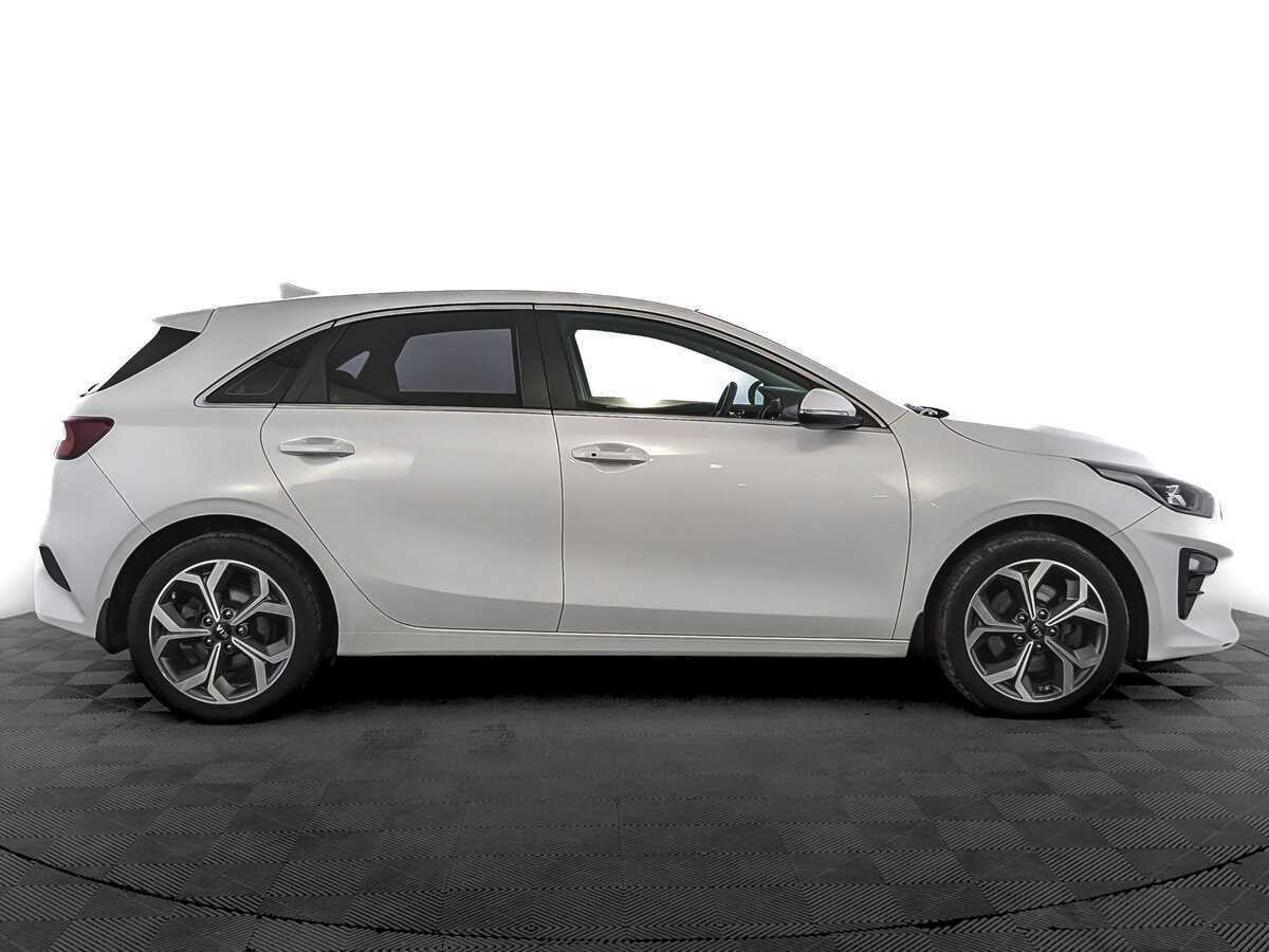 Kia Ceed 2020 года с пробегом. Фото: #3