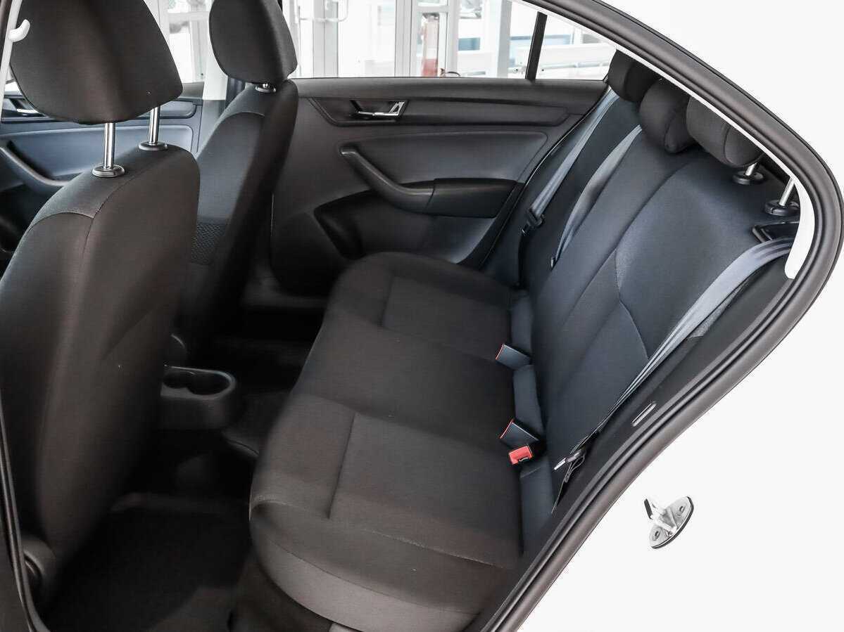 Skoda Rapid 2019 года с пробегом. Фото: #9