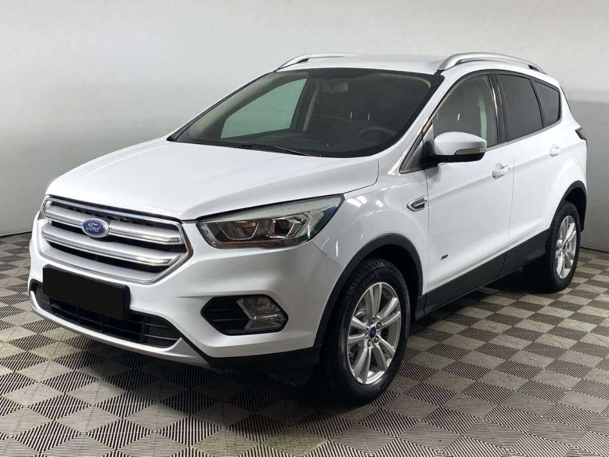 Ford Kuga 2017 года с пробегом. Фото: #0