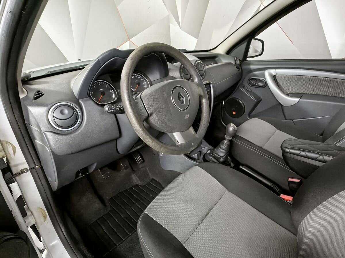 Renault Duster 2012 года с пробегом. Фото: #13