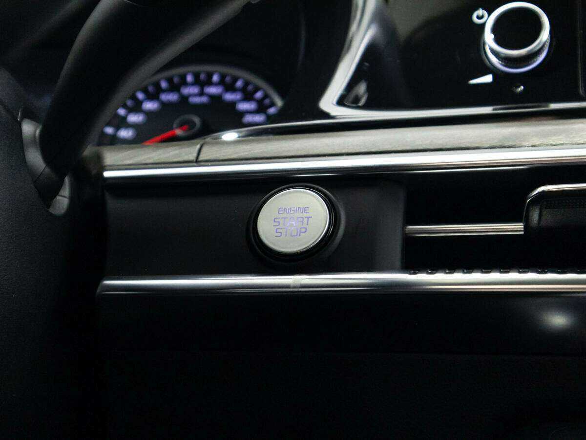 Kia K5 2021 года с пробегом. Фото: #21